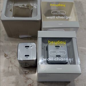 Heyday Gray Wall Charger with Power Delivery